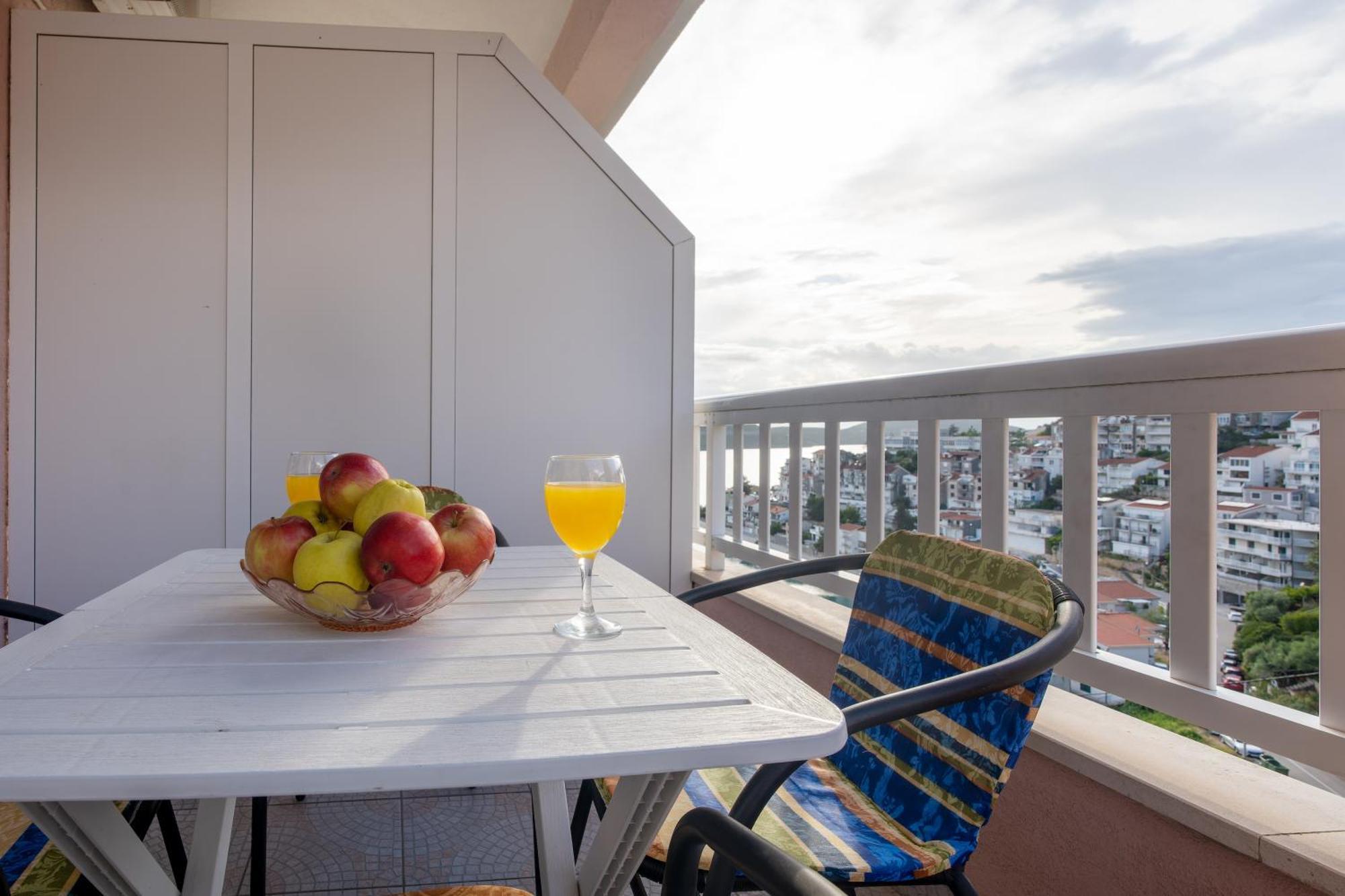 Apartments And Rooms Breeze Neum Zewnętrze zdjęcie