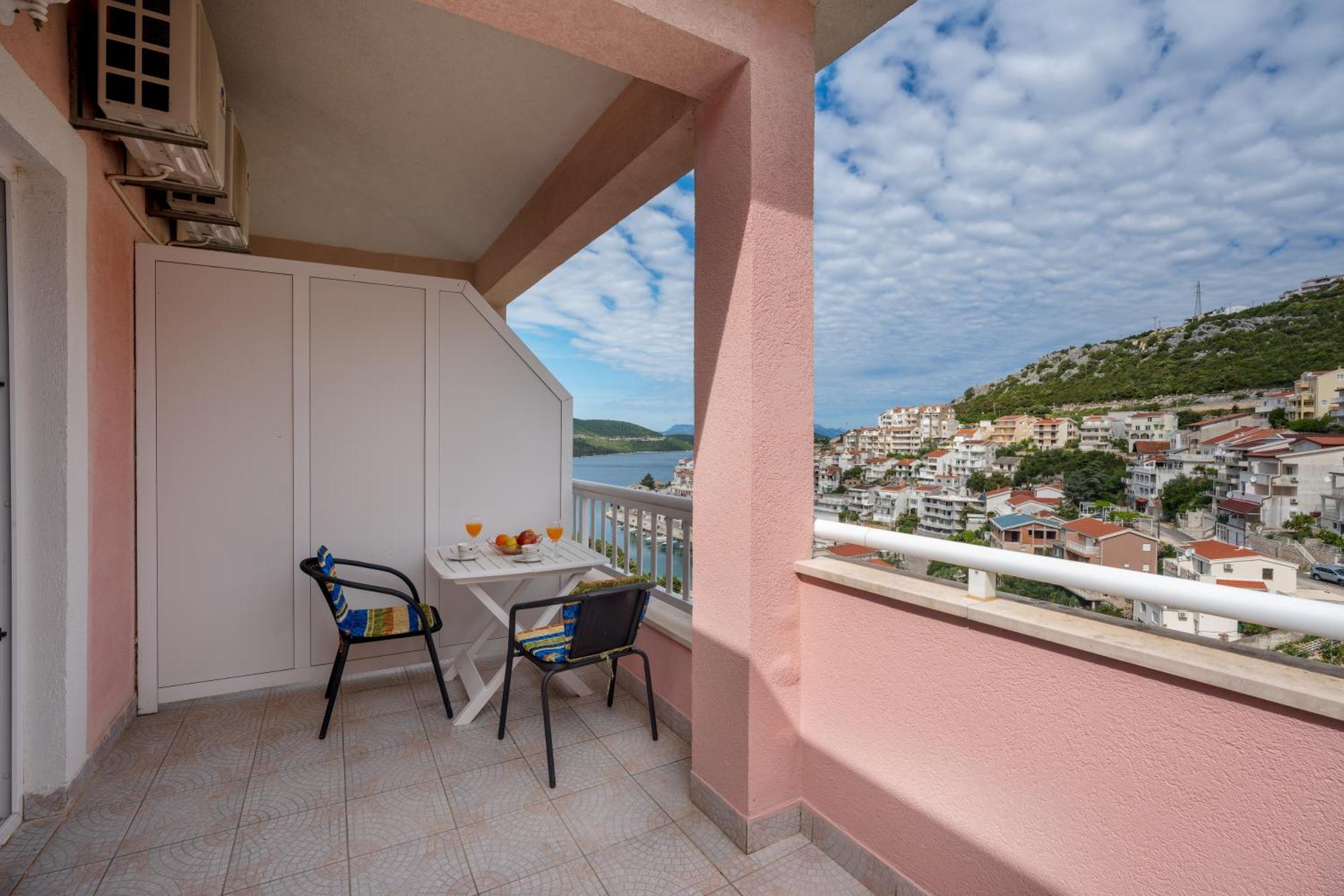 Apartments And Rooms Breeze Neum Zewnętrze zdjęcie