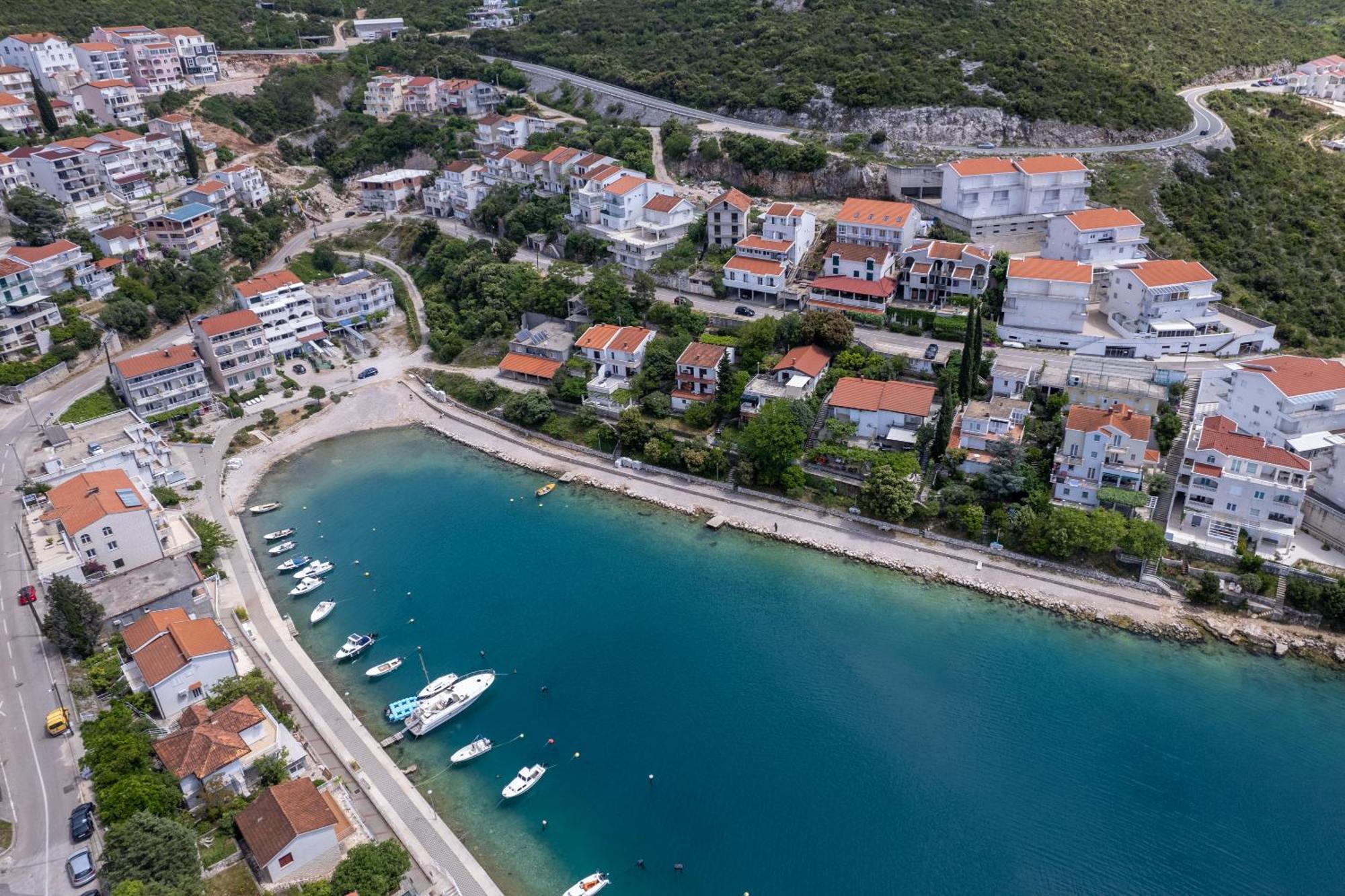 Apartments And Rooms Breeze Neum Zewnętrze zdjęcie